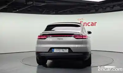 Porsche Cayenne 2021 3.0 Автомат в Москве № 165561, миниатюра 4
