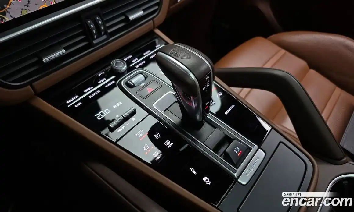 Porsche Cayenne 2021 3.0 Автомат в Москве № 165561, фото 9