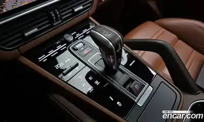 Porsche Cayenne 2021 3.0 Автомат в Москве № 165561, миниатюра 9