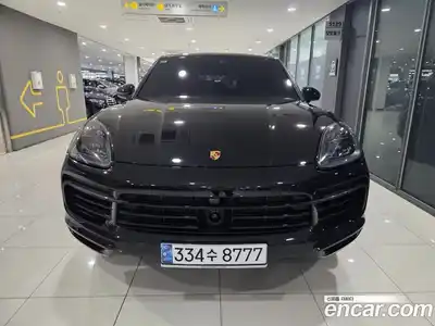 Porsche Cayenne 2022 3.0 Автомат в Москве № 165741, миниатюра 3