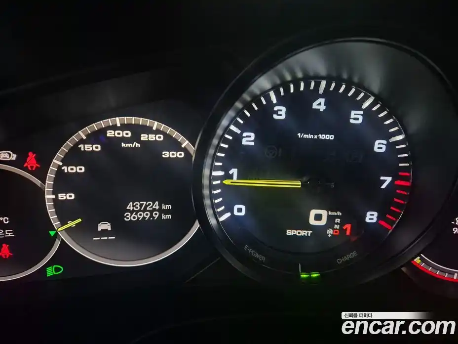 Porsche Panamera 2023 2.9 Автомат в Москве № 165783, фото 15