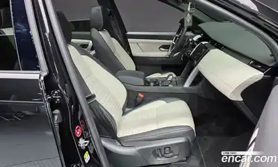 Land Rover Discovery Sport 2025 2.0 Автомат в Москве № 166017, миниатюра 2