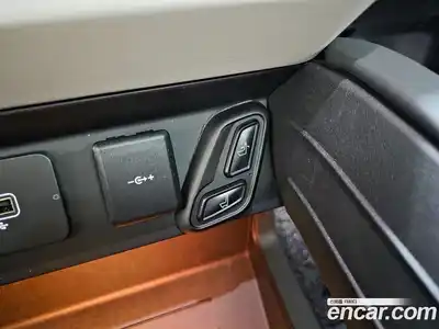 Land Rover Defender 2023 3.0 Автомат в Москве № 166018, миниатюра 12