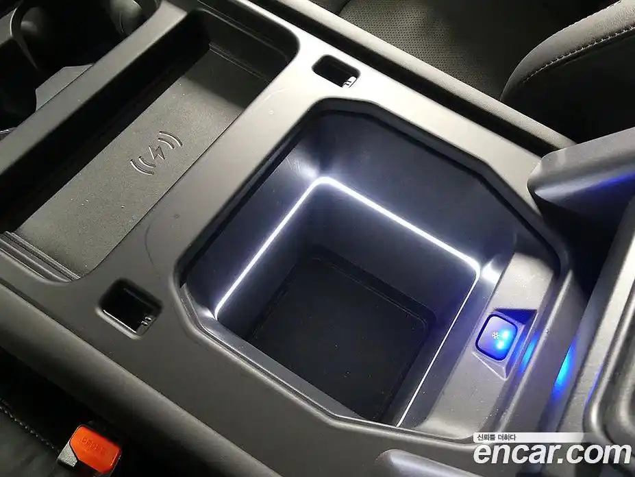 Land Rover Defender 2023 3.0 Автомат в Москве № 166018, фото 15