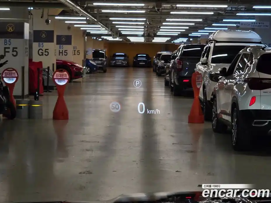 Land Rover Defender 2023 3.0 Автомат в Москве № 166018, фото 19