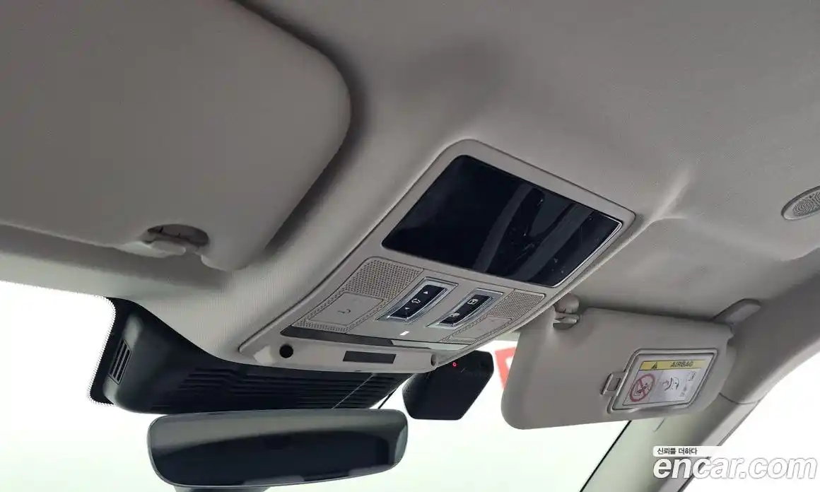 Land Rover Range-Rover Evoque 2023 2.0 Автомат в Москве № 166111, фото 17