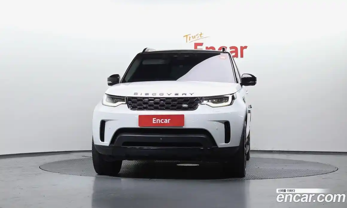 Land Rover Discovery 2023 3.0 Автомат в Москве № 166244, фото 3