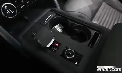 Land Rover Discovery 2023 3.0 Автомат в Москве № 166244, миниатюра 9