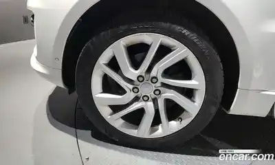 Land Rover Range-Rover Sport 2018 3.0 Автомат в Москве № 166255, миниатюра 5