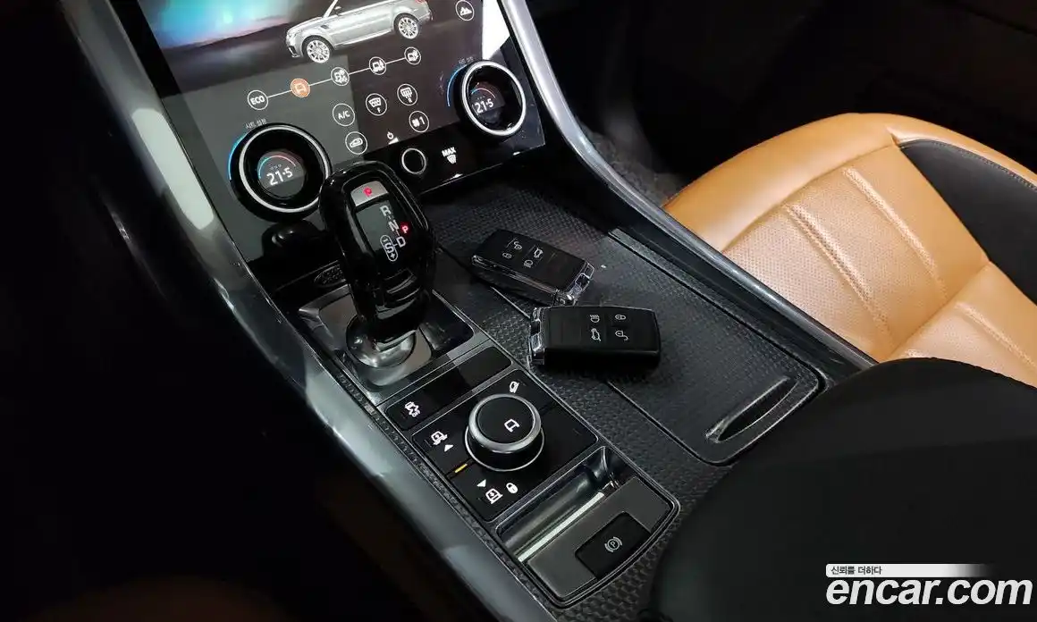 Land Rover Range-Rover Sport 2018 3.0 Автомат в Москве № 166255, фото 9