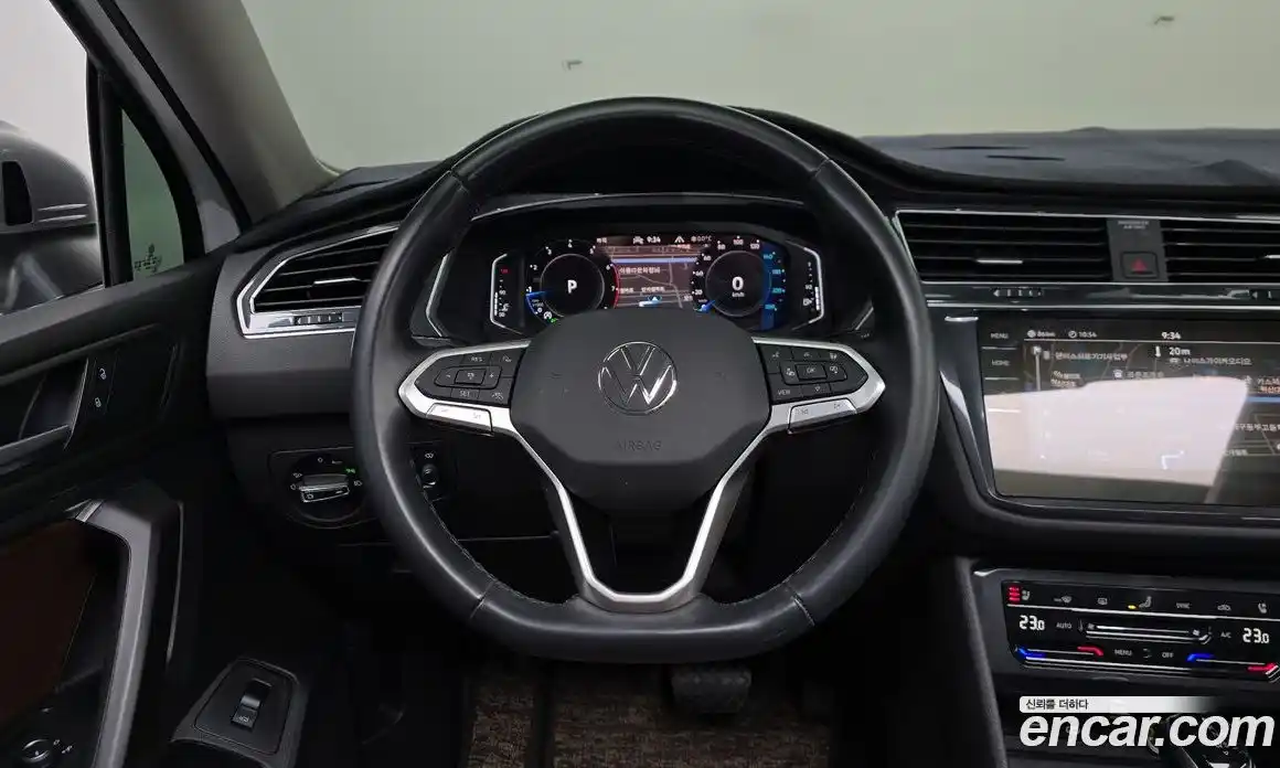 Volkswagen Tiguan 2023 2.0 Автомат в Москве № 168444, фото 13