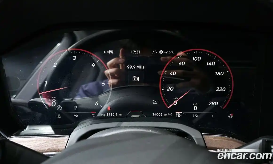 Volkswagen Touareg 2024 3.0 Автомат в Москве № 168455, фото 8