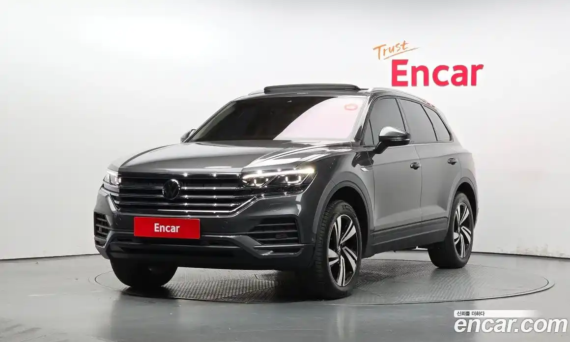 Volkswagen Touareg 2023 3.0 Автомат в Москве № 168601, фото 6