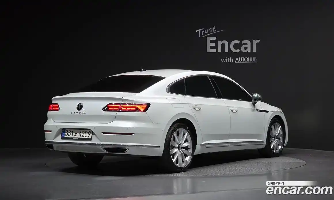 Volkswagen Arteon 2022 2.0 Автомат в Москве № 168715, фото 18