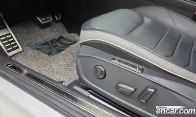 Volkswagen Arteon 2022 2.0 Автомат в Москве № 168715, миниатюра 8