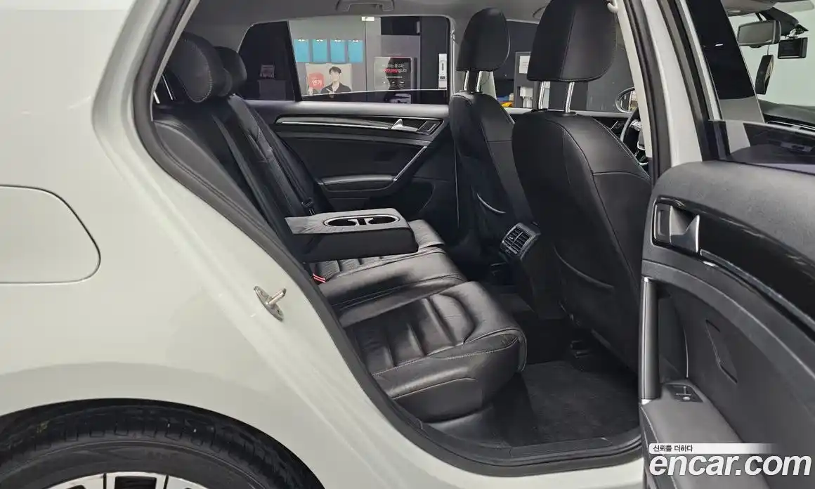 Volkswagen Golf 2014 1.4 Автомат в Москве № 168987, фото 3