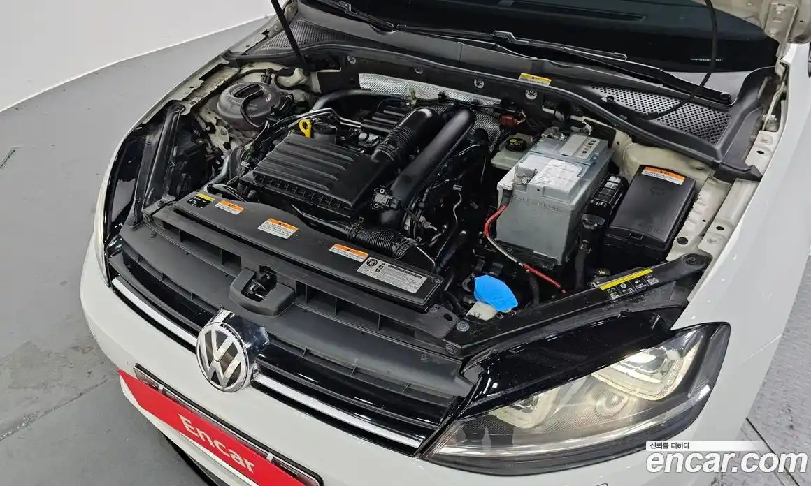 Volkswagen Golf 2014 1.4 Автомат в Москве № 168987, фото 6