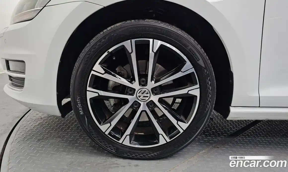 Volkswagen Golf 2014 1.4 Автомат в Москве № 168987, фото 10