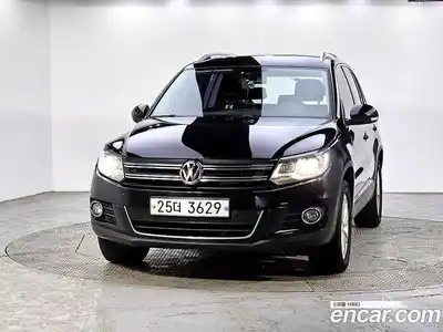 Volkswagen Tiguan 2015 2.0 Автомат в Москве № 169293, миниатюра 2