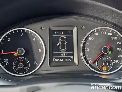 Volkswagen Tiguan 2015 2.0 Автомат в Москве № 169293, миниатюра 7