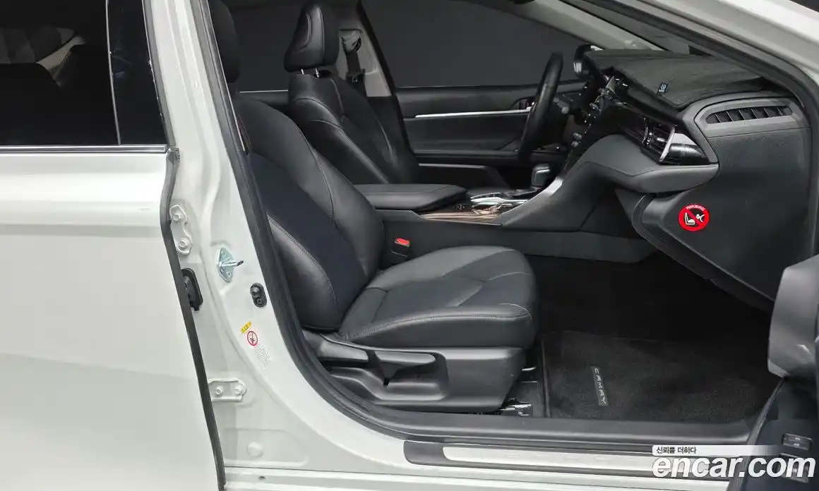 Toyota Camry 2019 2.5 Автомат в Москве № 170179, фото 7