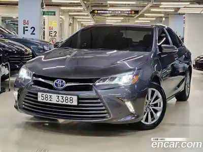 Toyota Camry, 2017