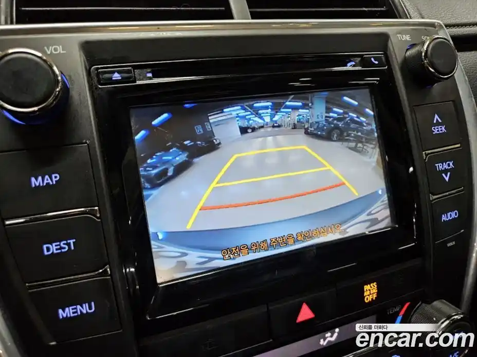 Toyota Camry 2017 2.5 Автомат в Москве № 170353, фото 15