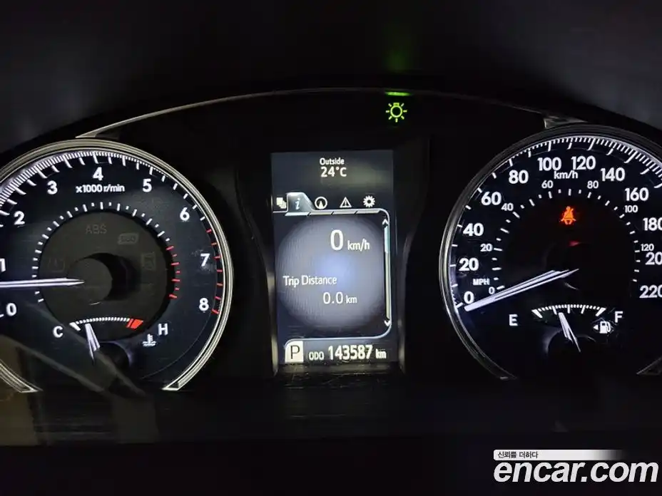 Toyota Camry 2017 2.5 Автомат в Москве № 170353, фото 8