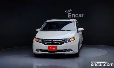 Honda Odyssey 2016 3.5 Автомат в Москве № 170675, миниатюра 2