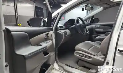 Honda Odyssey 2016 3.5 Автомат в Москве № 170675, миниатюра 4