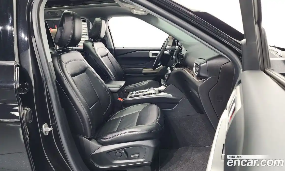 Ford Explorer 2021 2.3 Автомат в Москве № 170819, фото 11