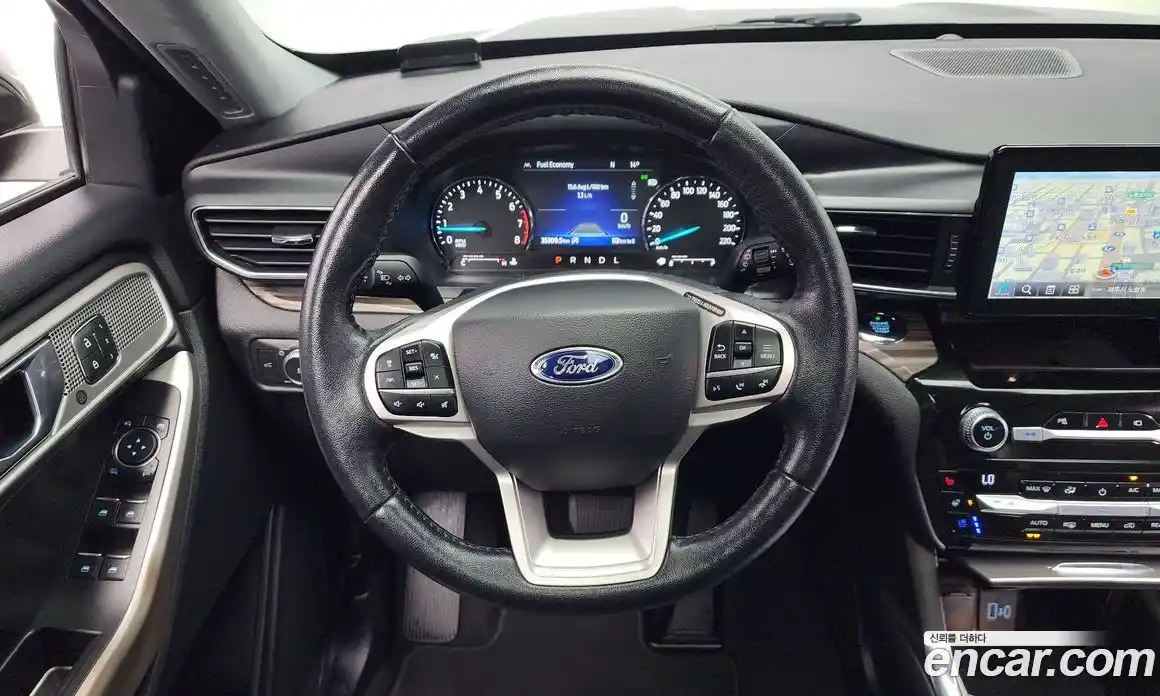 Ford Explorer 2021 2.3 Автомат в Москве № 170819, фото 13