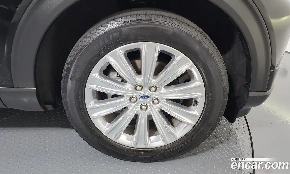 Ford Explorer 2021 2.3 Автомат в Москве № 170819, фото 5