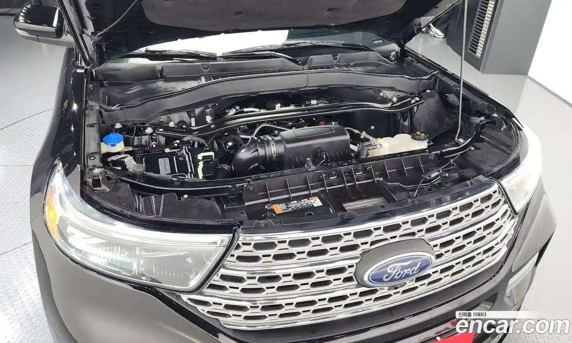 Ford Explorer 2021 2.3 Автомат в Москве № 170819, фото 6