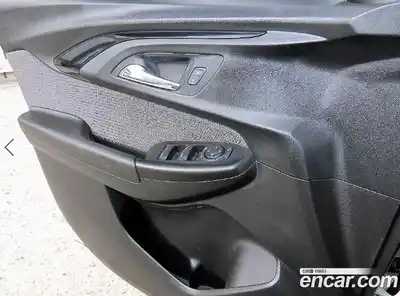 Chevrolet TrailBlazer 2021 1.3 Автомат в Москве № 175466, миниатюра 11