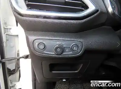 Chevrolet TrailBlazer 2021 1.3 Автомат в Москве № 175466, миниатюра 12