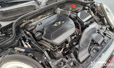 Mini Cooper 2015 1.5 Автомат в Москве № 177166, миниатюра 6