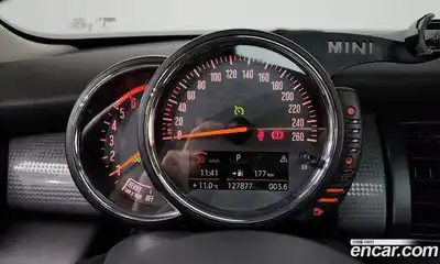 Mini Cooper 2015 1.5 Автомат в Москве № 177166, миниатюра 8