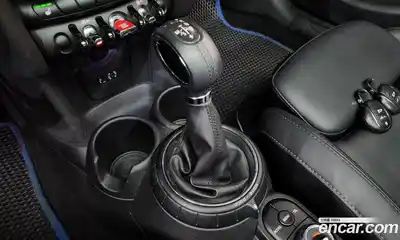 Mini Cooper 2015 1.5 Автомат в Москве № 177166, миниатюра 9