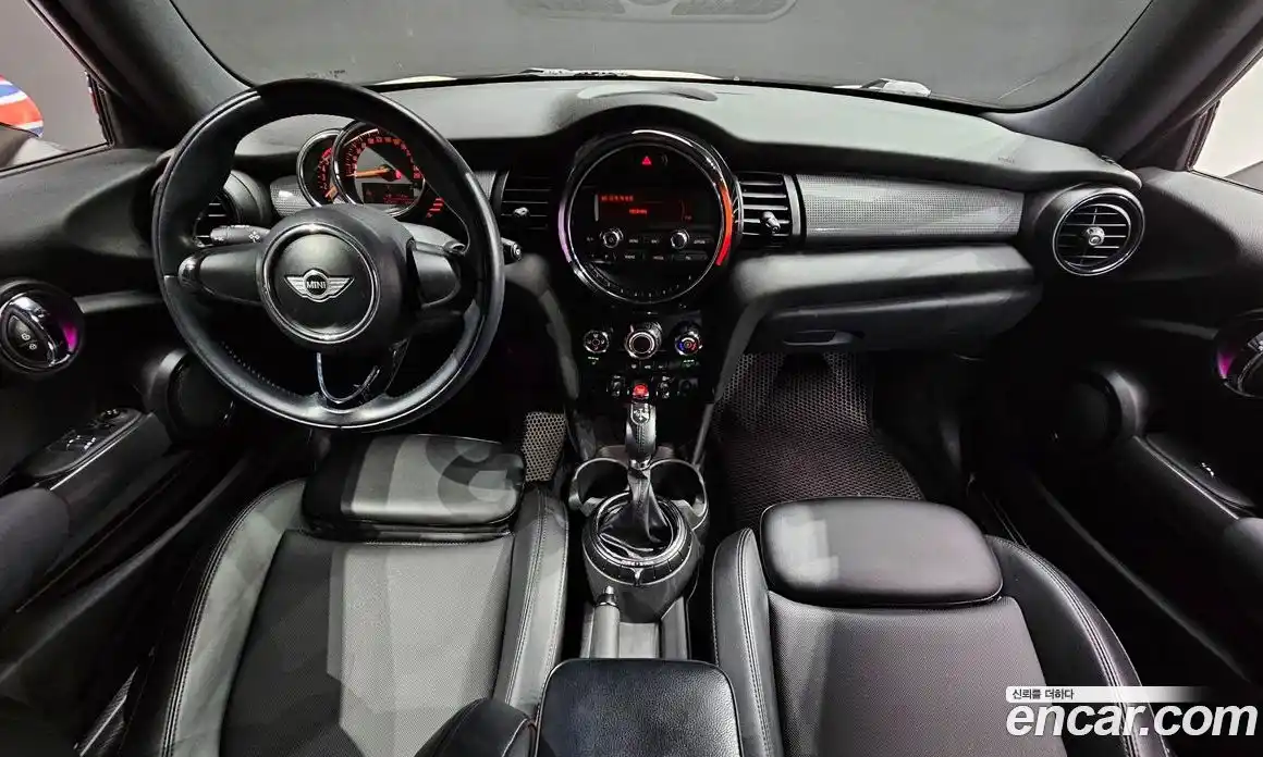 Mini Cooper 2014 1.5 Автомат в Москве № 179132, фото 12
