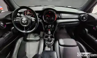 Mini Cooper 2014 1.5 Автомат в Москве № 179132, миниатюра 12