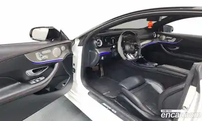 Mercedes-Benz E-Class, 2023