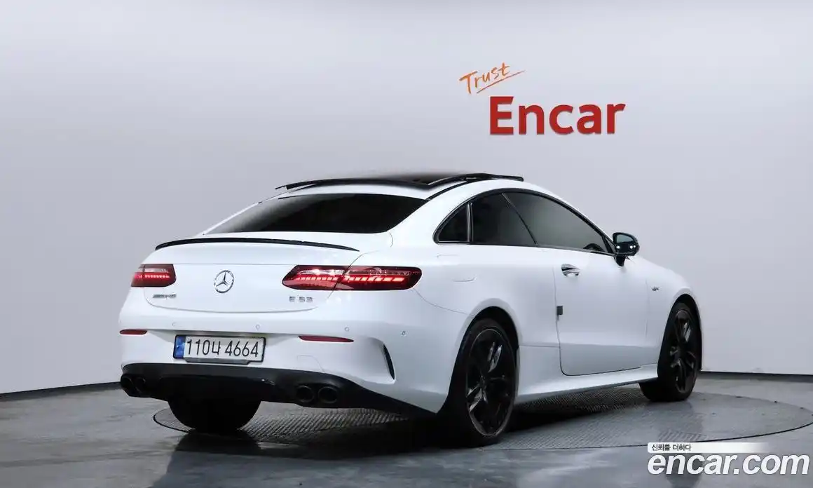 Mercedes-Benz E-Class 2023 3.0 Автомат в Москве № 180165, фото 17