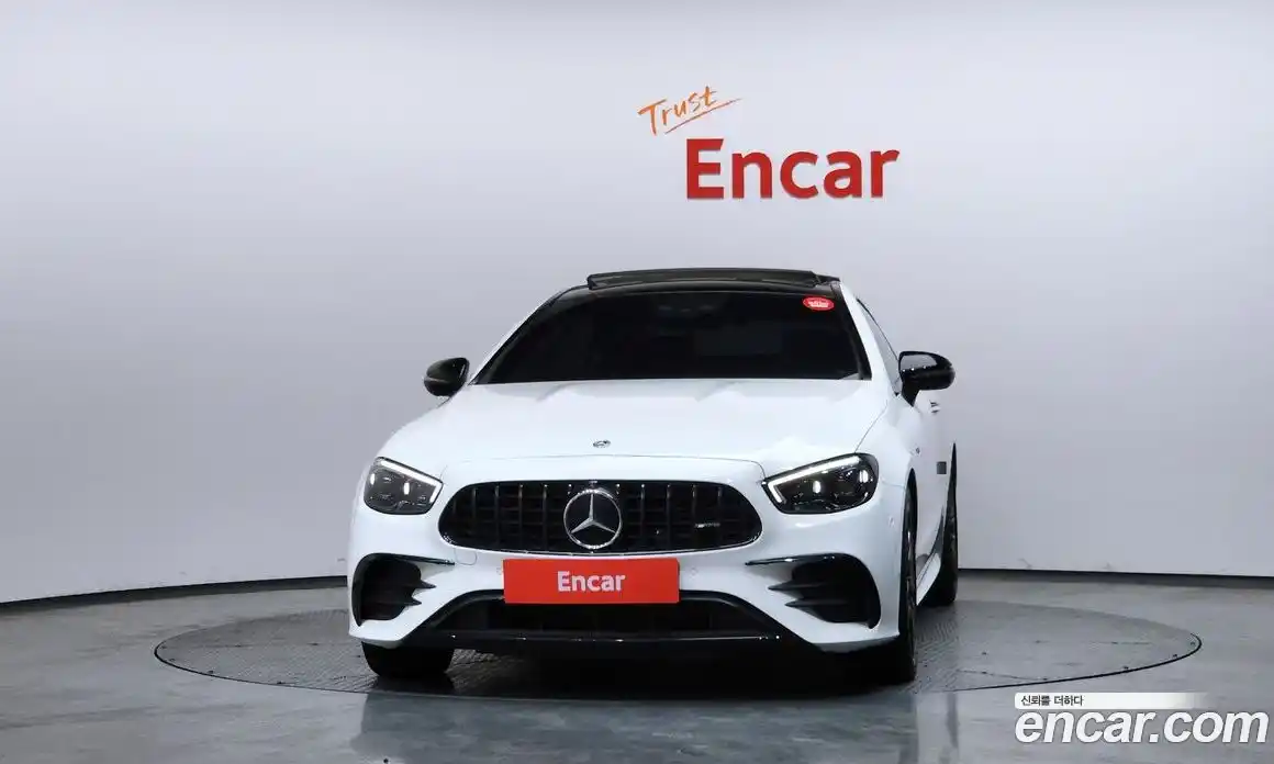 Mercedes-Benz E-Class 2023 3.0 Автомат в Москве № 180165, фото 18