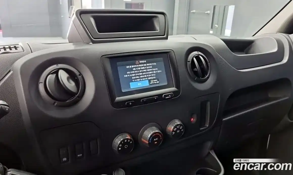 Renault Master 2019 2.3 Механическая в Москве № 186474, фото 16