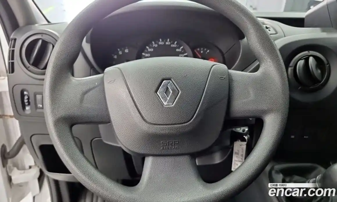 Renault Master 2019 2.3 Механическая в Москве № 186474, фото 17