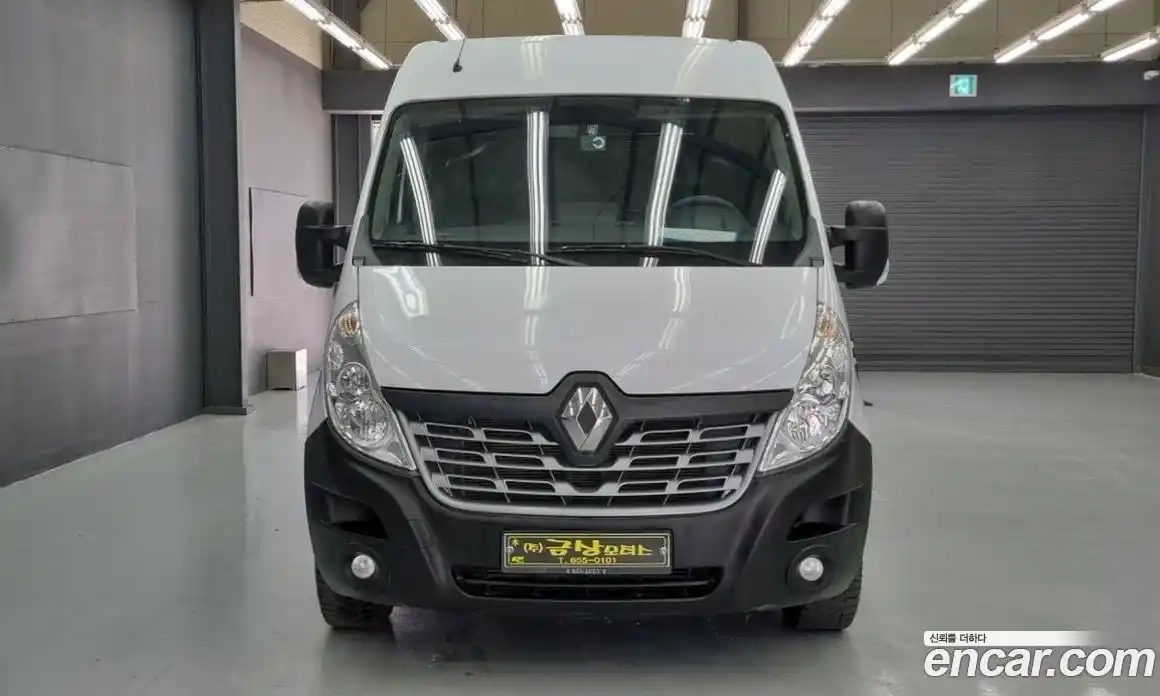 Renault Master 2019 2.3 Механическая в Москве № 186474, фото 3