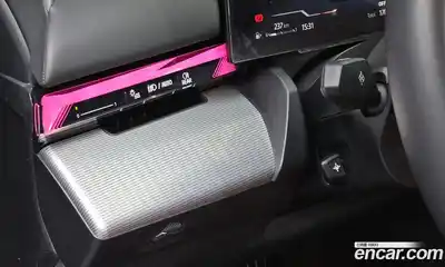 BMW 5-Series 2025 2.0 Автомат в Москве № 187942, миниатюра 12