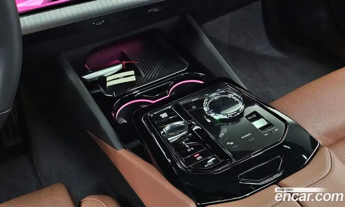 BMW 5-Series 2025 2.0 Автомат в Москве № 187942, фото 15