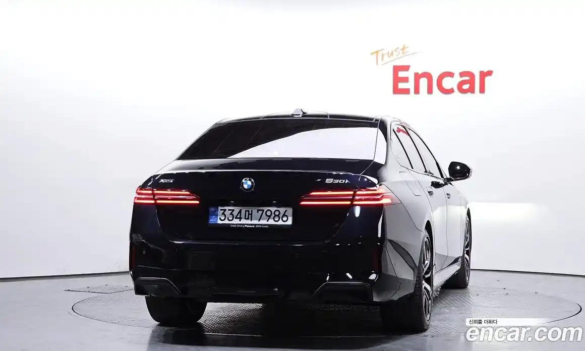 BMW 5-Series 2025 2.0 Автомат в Москве № 187942, фото 9